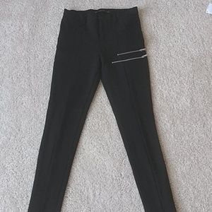 ZARA black Moto leggings with zippers (left side)